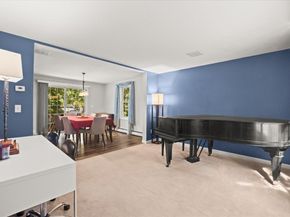 27 N Grove St, Middleboro MA 02346