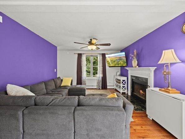 27 N Grove St, Middleboro MA 02346