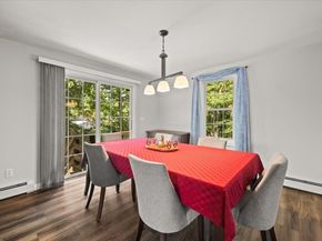 27 N Grove St, Middleboro MA 02346