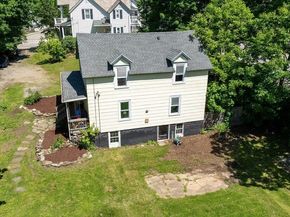 138 Charlton St, Southbridge MA 01550