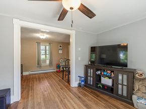 138 Charlton St, Southbridge MA 01550