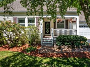 21 Autumn Road, Medway MA 02053