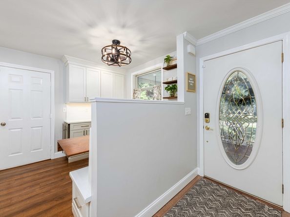 21 Autumn Road, Medway MA 02053