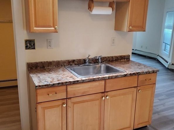 101 Oak Island St, Revere MA 02151
