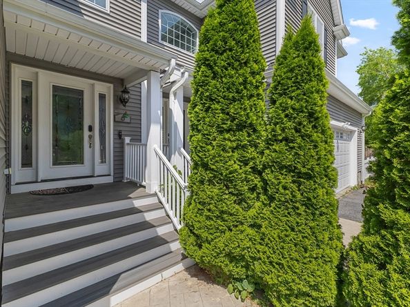 6 Childs St 1, Shrewsbury MA 01545