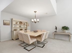 7 Wainwright Road 47, Winchester MA 01890