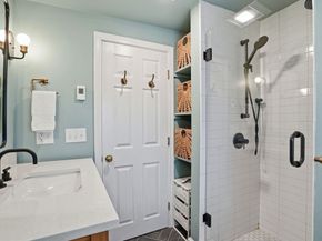 4 Short Street Pl 4, Boston MA 02129