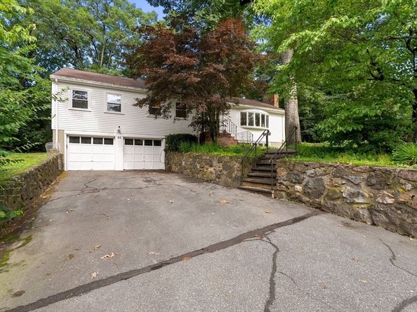 44 Windemere Rd, Wellesley MA 02481