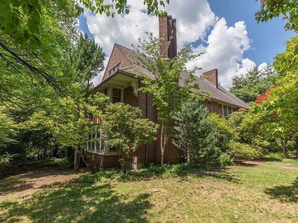 231 Waverley Ave, Newton MA 02458