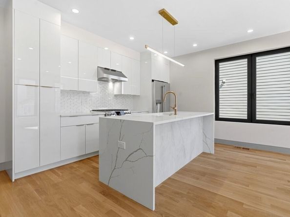 32 Mckone Street 1, Boston MA 02122