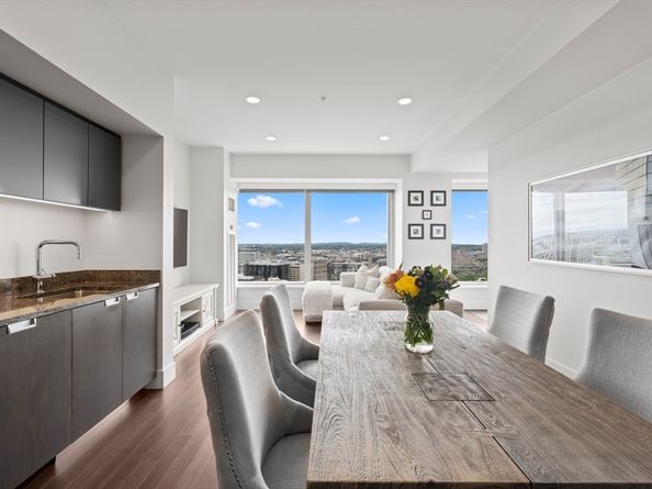 110 Stuart Street 26J, Boston MA 02116