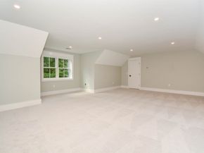 6 Clifford Lane, Weston MA 02493