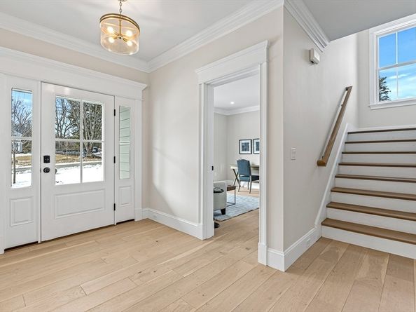 6 Clifford Lane, Weston MA 02493