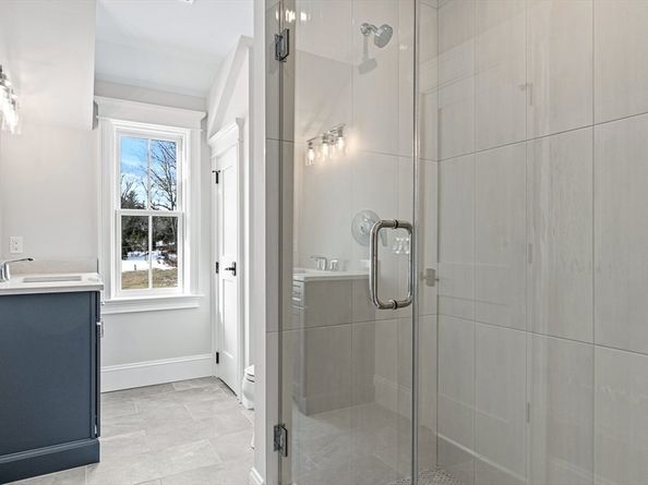 6 Clifford Lane, Weston MA 02493