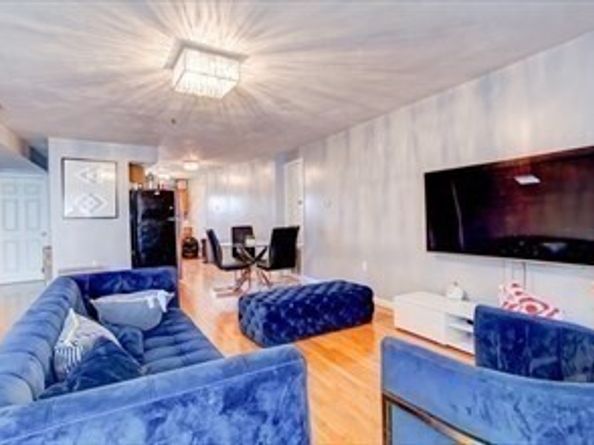 229 Lewis St, Lynn MA 01902