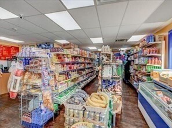 229 Lewis St, Lynn MA 01902