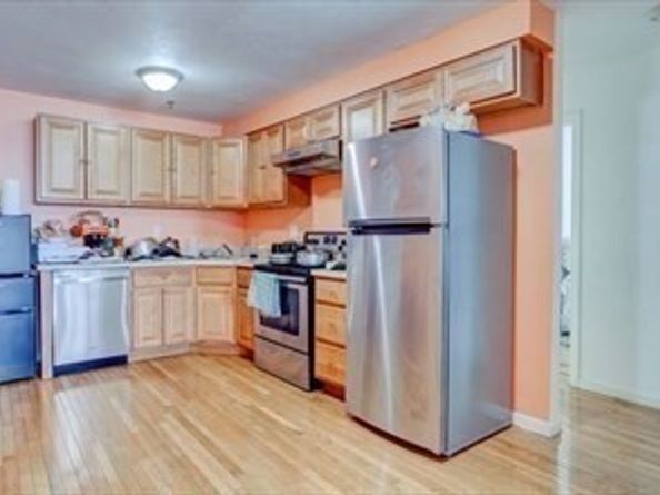 229 Lewis St, Lynn MA 01902