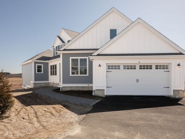 58 Metacomet Road 17, West Bridgewater MA 02379
