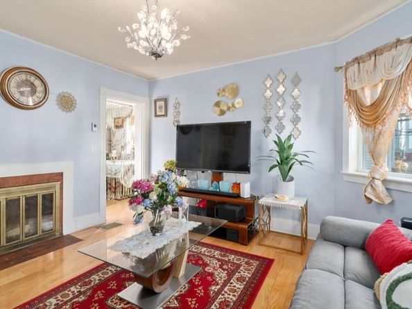 7 Sidney Ave, Lynn MA 01902