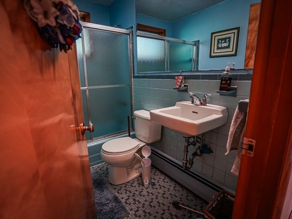 12 Hamlin Ln, Wilmington MA 01887