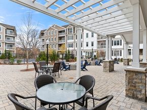 320 Middlesex Ave E403, Medford MA 02155