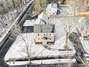 105 Central St, Andover MA 01810