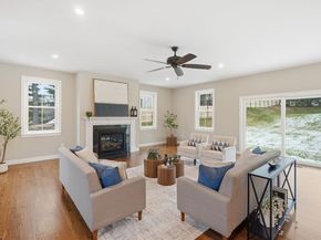 105 Central St, Andover MA 01810