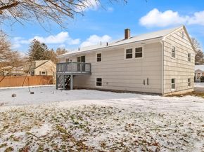 8 Maple Lane, Millbury MA 01527