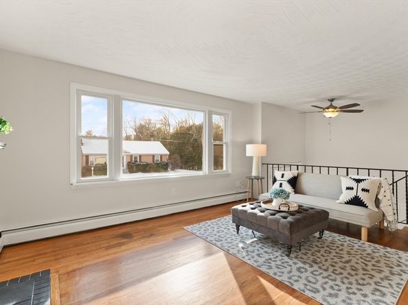 8 Maple Lane, Millbury MA 01527