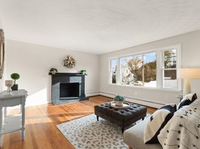 8 Maple Lane, Millbury MA 01527