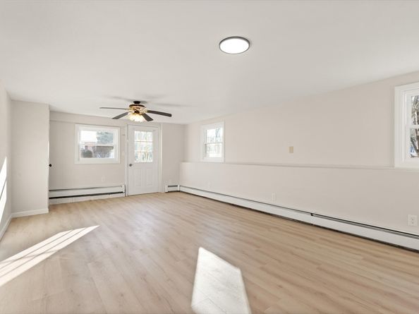 8 Maple Lane, Millbury MA 01527