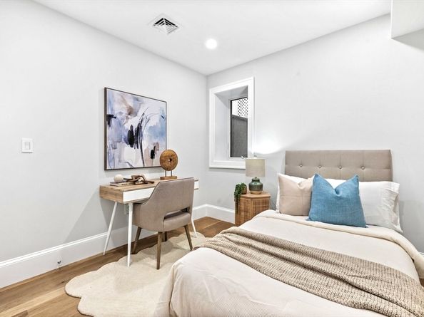 12 Prospect St 1, Boston MA 02129