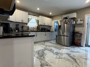 92 Maverick St, Fitchburg MA 01420