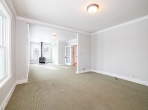 18 Hadwen Lane, Worcester MA 01602