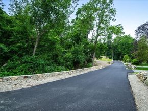 20-35 Shuttleworth Pl, Dedham MA 02026