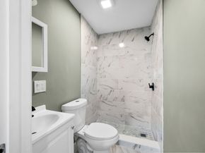 5 Lombard Ave, Athol MA 01331