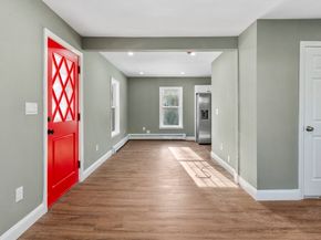 5 Lombard Ave, Athol MA 01331