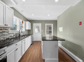 5 Lombard Ave, Athol MA 01331