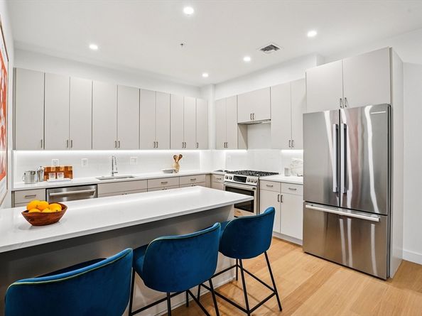 256 Dorchester Street 303, Boston MA 02127