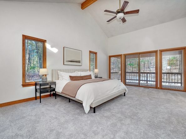 28 Blueberry Lane, Lincoln MA 01773