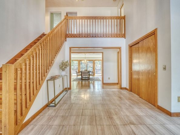 28 Blueberry Lane, Lincoln MA 01773