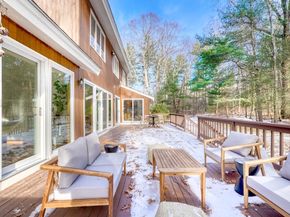 28 Blueberry Lane, Lincoln MA 01773