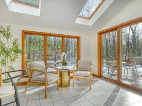 28 Blueberry Lane, Lincoln MA 01773