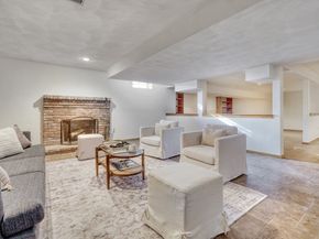 28 Blueberry Lane, Lincoln MA 01773