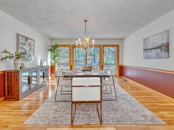 28 Blueberry Lane, Lincoln MA 01773