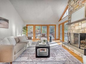 28 Blueberry Lane, Lincoln MA 01773