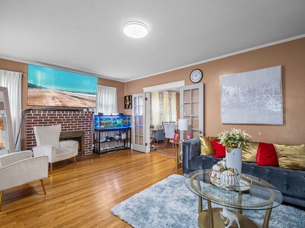 86 Parkland Ave, Lynn MA 01904