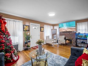 86 Parkland Ave, Lynn MA 01904