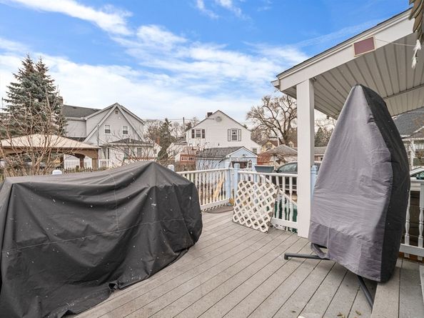 86 Parkland Ave, Lynn MA 01904