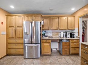 86 Parkland Ave, Lynn MA 01904